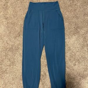 Lululemon Athletica Capture Blue Align High Rise Joggers Size 4